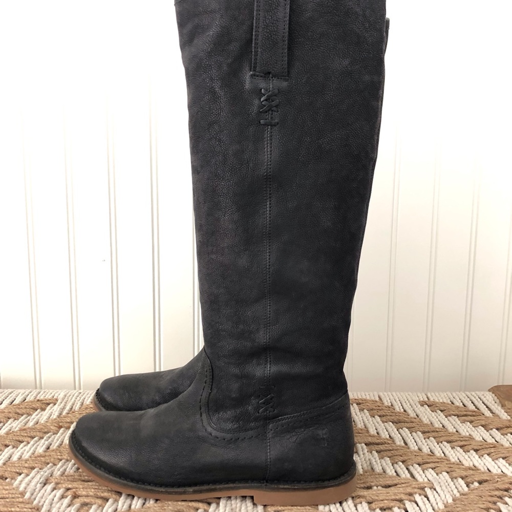 NEVER BEEN WORN - Frye Knee Boots